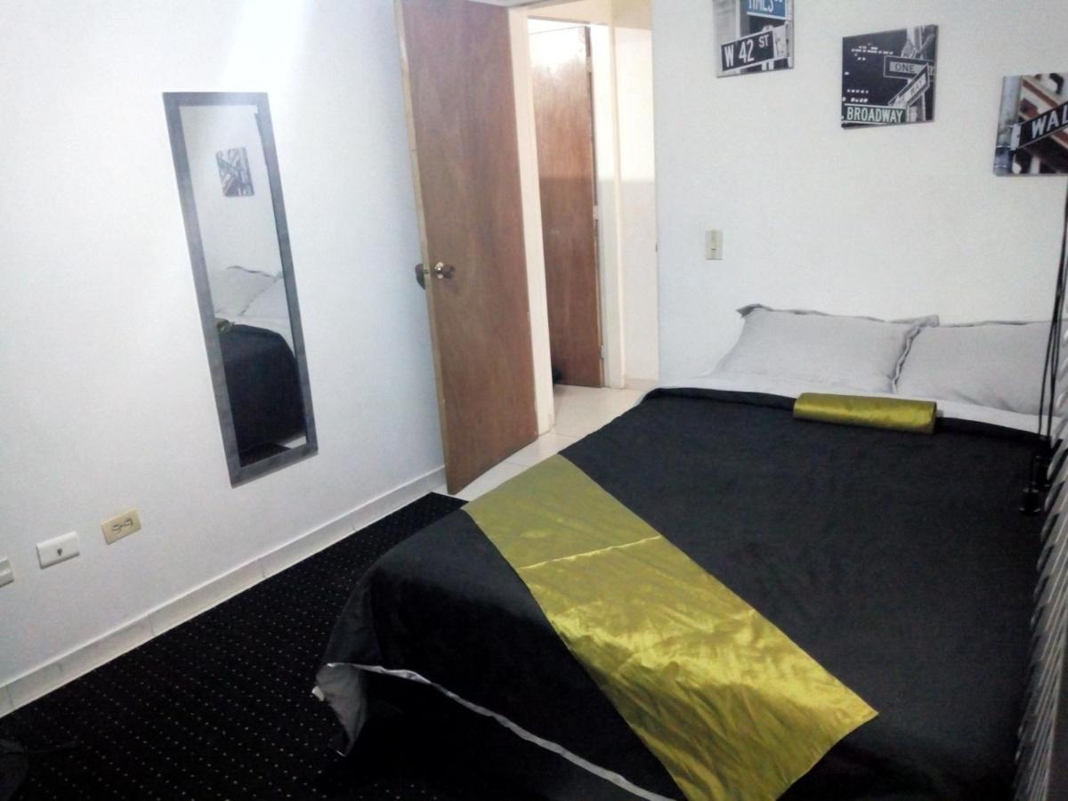 E2 Comodo Y Amplio Apartamento En Laureles Estadio 120 Mts2 Medellín Exterior foto